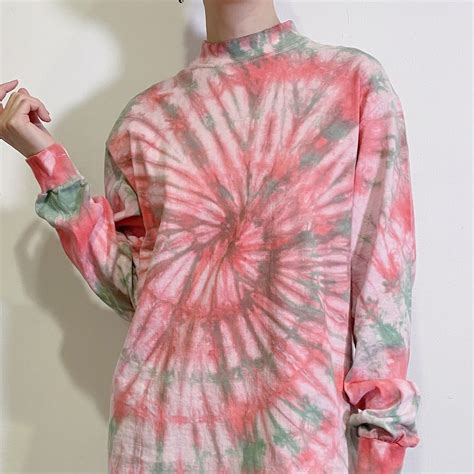 pink and green tie dye long sleeve tee | LEMON