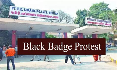 PGIMS, PGIDS Rohtak Resident Doctors on Black Badge Protest condemning ...