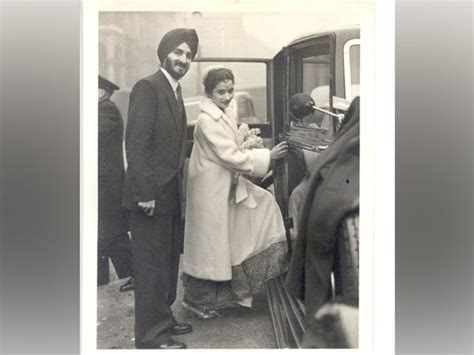 Father of Fiber Optics Narinder S Kapany conferred Padma Vibhushan ...