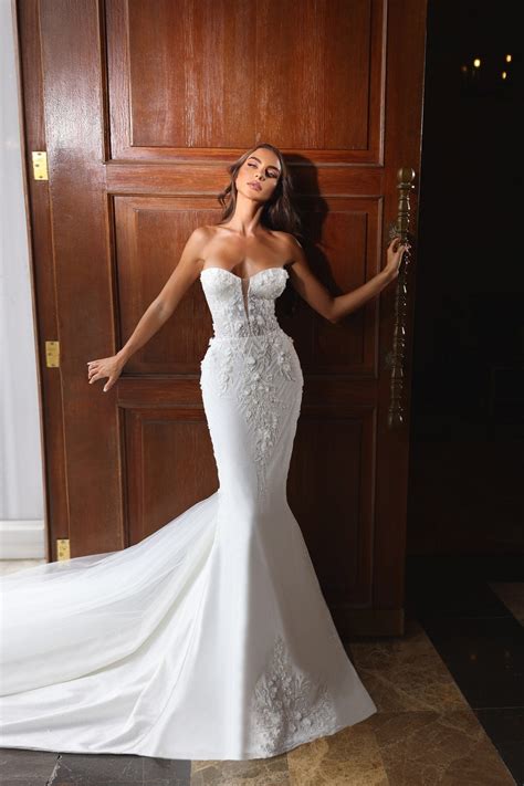 White Strapless Mermaid Wedding Dress