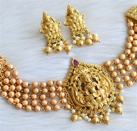 DREAMJWELL - Gorgeous Matte Finish Real Kemp Lakshmi Designer Choker S ...