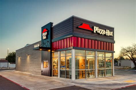 It's Back! Pizza Hut Announces the Return of 'The Big New Yorker,' An ...