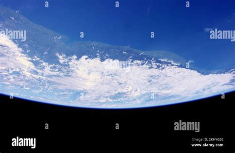 Earth 的图像结果