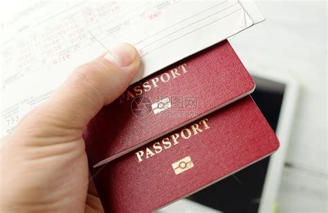 旅行证和护照有什么区别_旅泊网