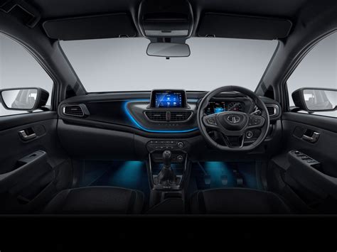 Top 6 Hatchbacks with Best Interiors in India