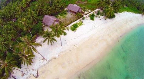 HIDDEN BAY RESORT MENTAWAIS (Pulau Masokut) - Specialty Resort Reviews ...