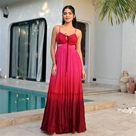 Sangria Whirl Ombre Long Dress – Ordinaree