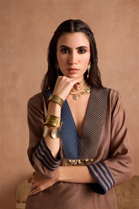 Rustic Rhythm Kurta Set – Sureena Chowdhri