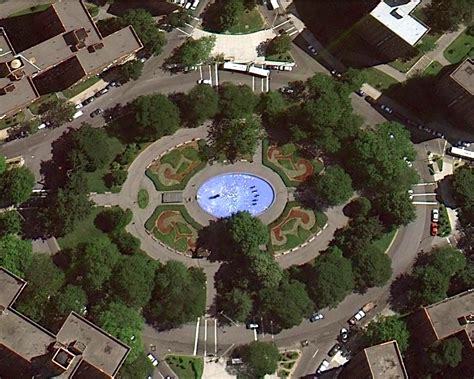 Metropolitan Oval, Parkchester, Bronx, New York City | Flickr