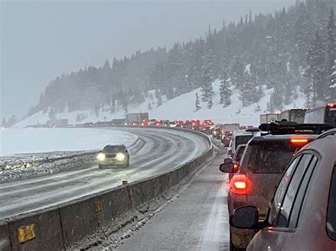 Final update: I-70 westbound at Vail Pass reopens after crash ...