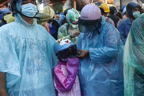 Pro-democracy protests continue across Thailand | Photogallery - ETimes