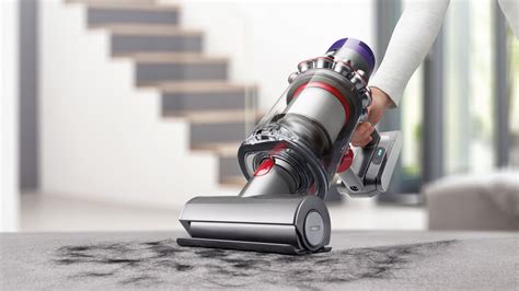 Dyson V10 Absolute Pro Cord-free Vacuum Cleaner | Dyson India Shop