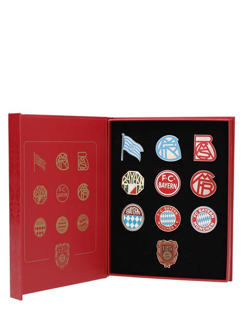 Pin Box Logos 125 Jahre | Offizieller FC Bayern Store
