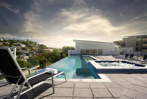 OAKS TOWNSVILLE GATEWAY SUITES - Hotel Reviews, Photos, Rate Comparison ...