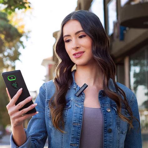 Buy RAZER Seiren Bluetooth Streaming Microphone (Black) | Elitehubs ...