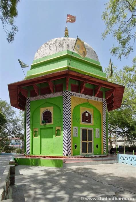 Tomb of Firoz Shah – The Forgotten Legacy of Firozabad. - Studio Dharma