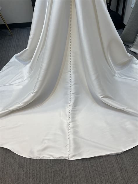 Essense of Australia Wedding Dress Save 60% - Stillwhite