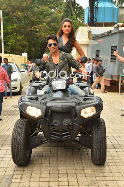 Dishoom song launch: Parineeti Chopra and Varun Dhawan launch Jaaneman ...
