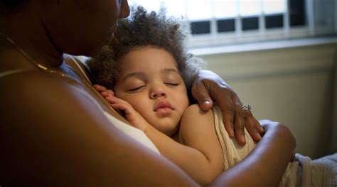 How to Handle Nightmares in Children