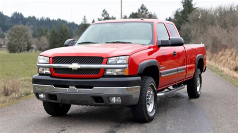 Cat Eye Chevy Truck: Everything You Need to Know About the 2003–06 ...