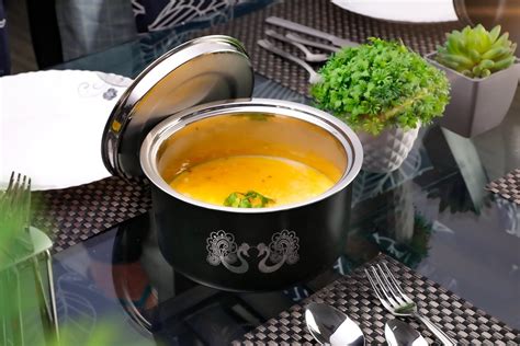 Buy FNS Hazel Stainless Steel Double Wall Insulated Casserole with Lid ...