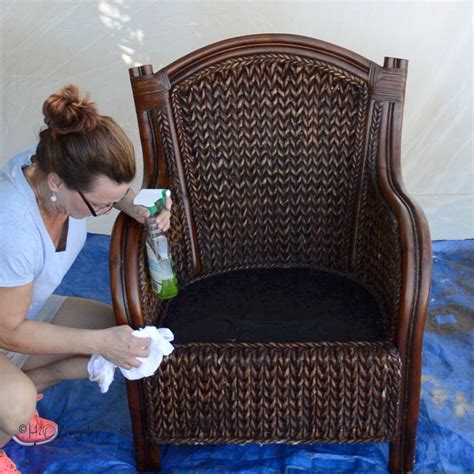 How To Paint Wicker Furniture Quickly and Easily - H2OBungalow