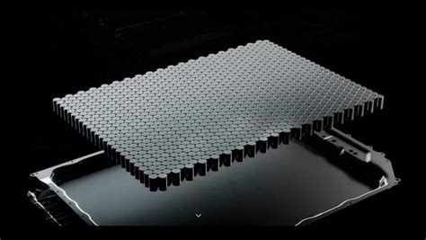 Tesla 4680 battery cell details revealed, to make its way into ...
