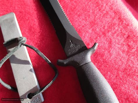 Gerber Mark II Combat / Tactical / Fighting knife