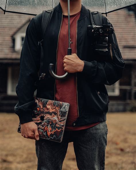 Obsidian (MacBook Skin) - fishskyn