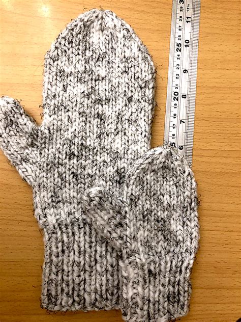 Image result for Easy Mitten Pattern
