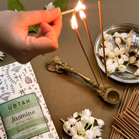 Jasmine Incense Sticks - 100 Sticks – Rejuvenating UBTAN