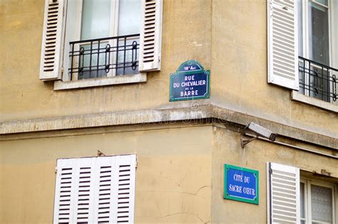 经典法国房子巴黎街道 库存图片. 图片 包括有 经典法国房子巴黎街道 - 12592849