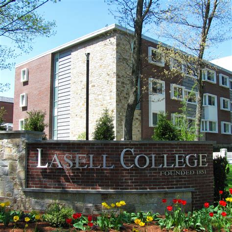Lasell College