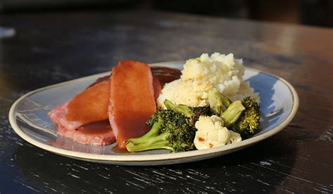 THE IRISH HARP PUB, Niagara-on-the-Lake - Menu, Prices & Restaurant ...