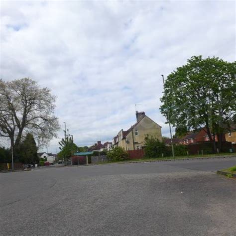 Byfleet Postcode 的图像结果