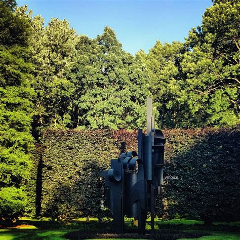 Offbeat New York - PepsiCo Sculpture Gardens