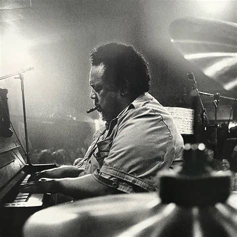 Charles Mingus zum Geburtstag (22.4.1922 - 5.1.1979) | sketchblog