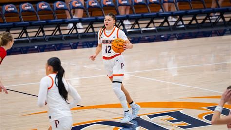 Parking Oregon State Beavers at Pepperdine Waves Womens Basketball ...