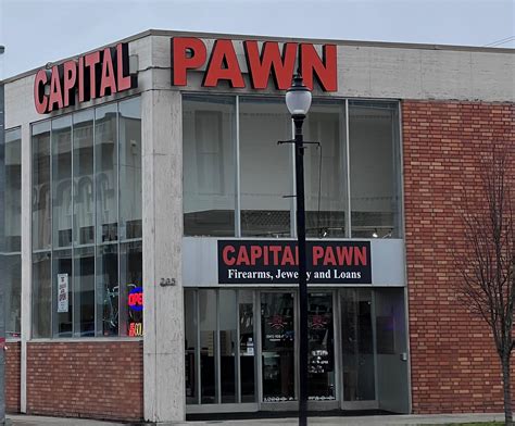 How Does Pawning Work? A Beginner's Guide to Quick Cash - Capital Pawn
