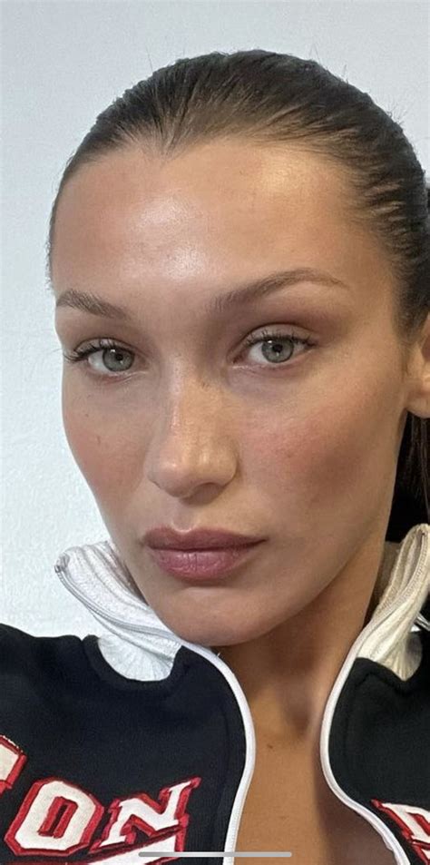 Pin by fer Mtz on look | Bella hadid style, Facial aesthetics, Model life
