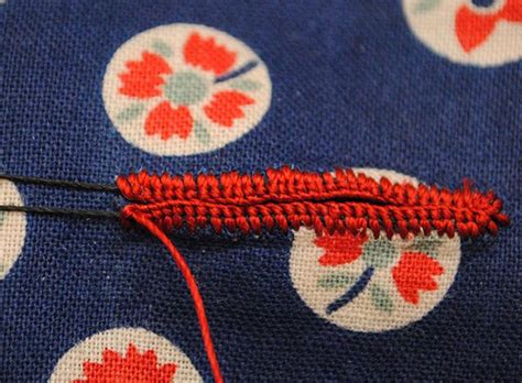 How to Make Buttonholes by Hand Tutorial 的图像结果