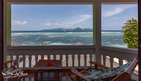 MT Seaside Apartments - Apartment - Superior Sea-View Apartment - La ...