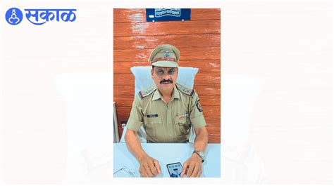 Dhule News : दोंडाईचाचे पोलिस निरीक्षक पवारांची तडकाफडकी बदली | Police ...