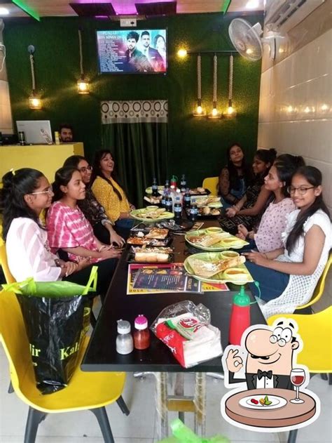 Menu at Vip Pizza Hut, Shamli