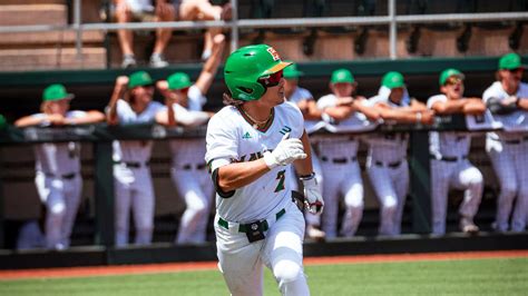 Baseball Sweeps CSUN, Wins Eighth Straight - University of Hawai'i at ...