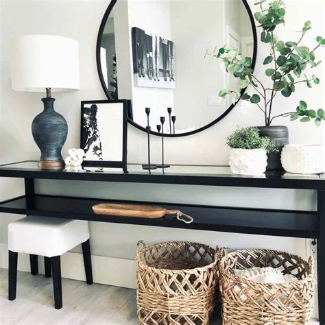 Black Modern Entryway Table - Soul & Lane