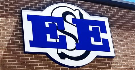 Electric Light Color 的图像结果