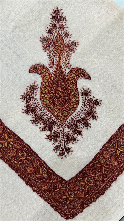 Cashmere Pashmina Hand Embroidered Rumal – Baraqah