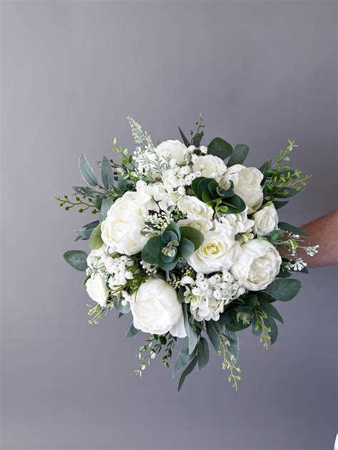 White Wedding Bouquets For Sale at Alan Burke blog