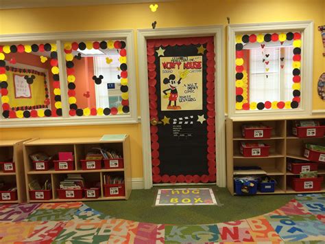 Disney Theme Classroom door (Mickey Mouse) by Me | Disney themed ...